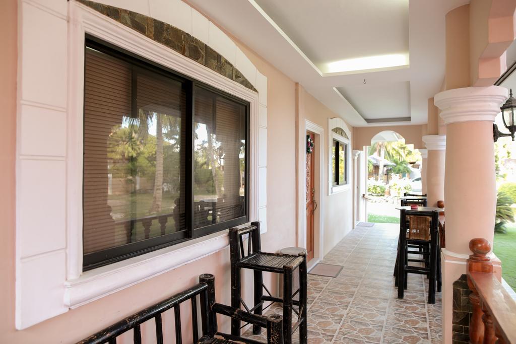 Luzmin Bh - Cottages And Bungalows Oslob Exteriör bild